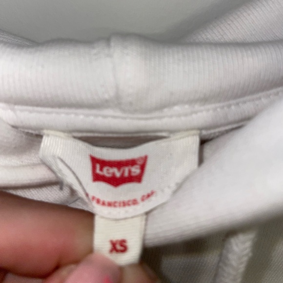 Levi’s Oversized Hoodie - Picture 5 of 7